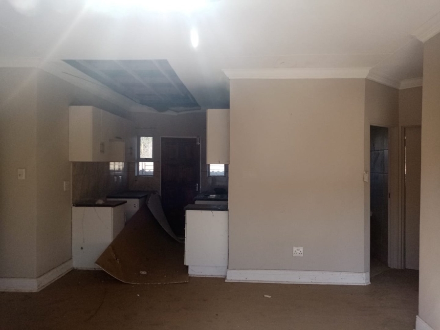 8 Bedroom Property for Sale in Brandfort Free State